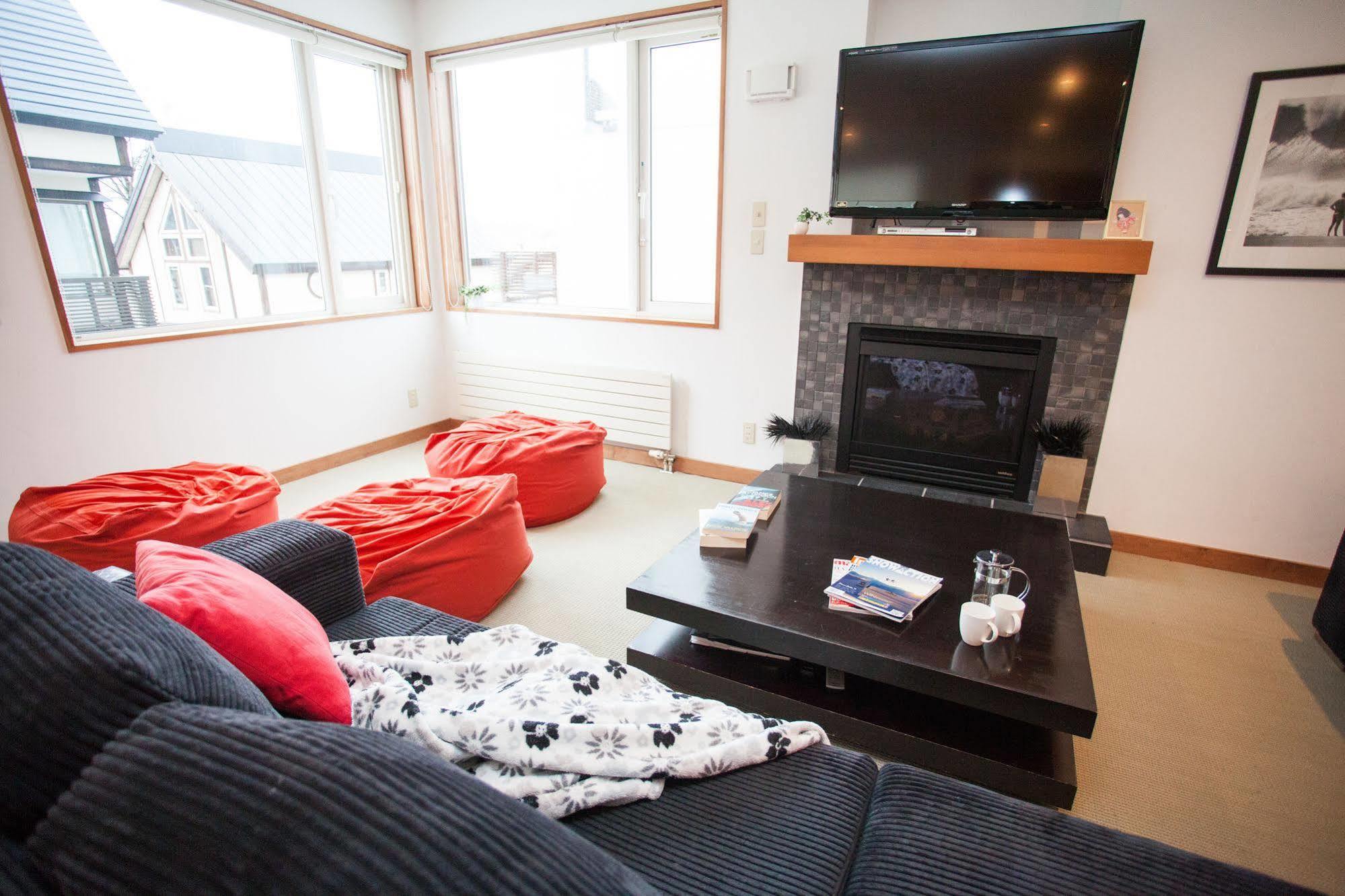 Shirokuma Chalets Hirafu Bagian luar foto